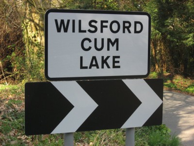Road sign for Wilsford cum Lake
